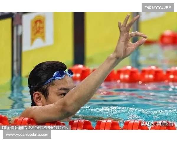 男子800米自由泳：张展硕夺冠展中长距离统治力