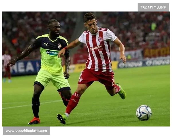 埃因霍温客场不敌纽卡，荷甲冠军欧冠征程坎坷